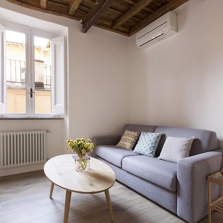 Cozy Apartment In Via Degli Spagnoli - FromhometoRom Exteriör bild