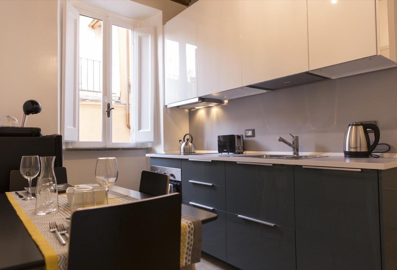 Cozy Apartment In Via Degli Spagnoli - FromhometoRom Exteriör bild