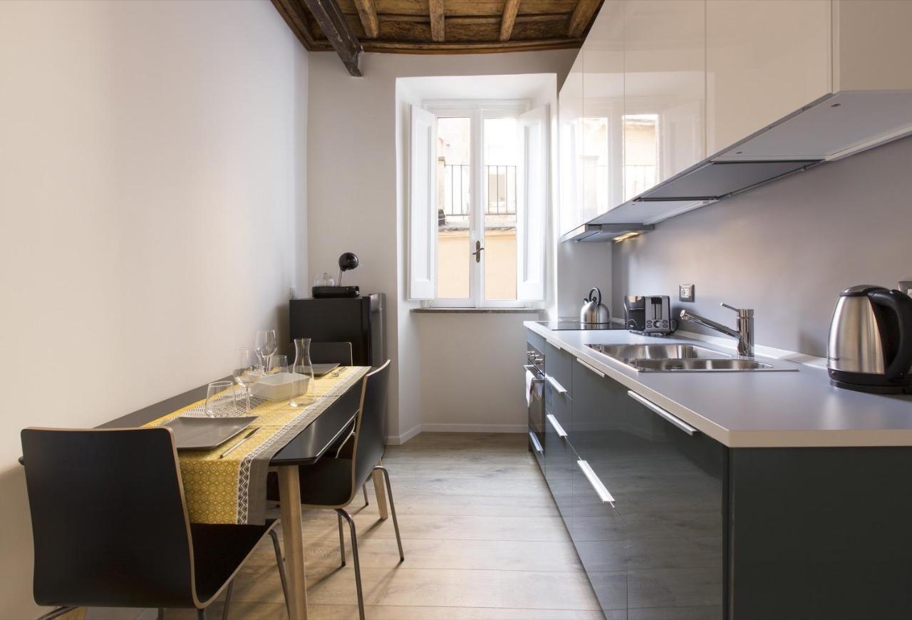 Cozy Apartment In Via Degli Spagnoli - FromhometoRom Exteriör bild